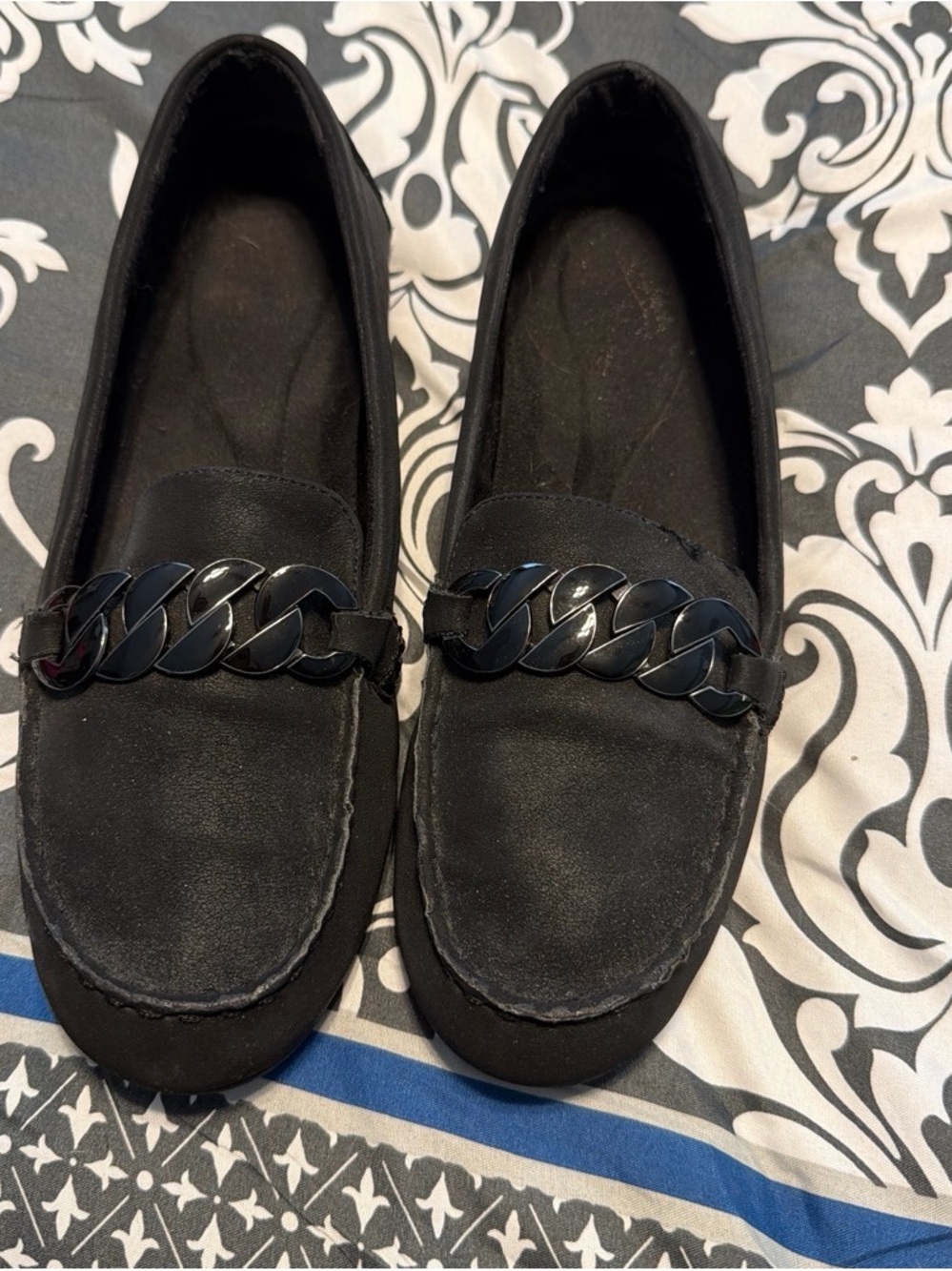 easy street Black Chain-Trim Slip-On Loafers